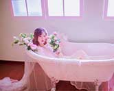 꽃을 든 미녀